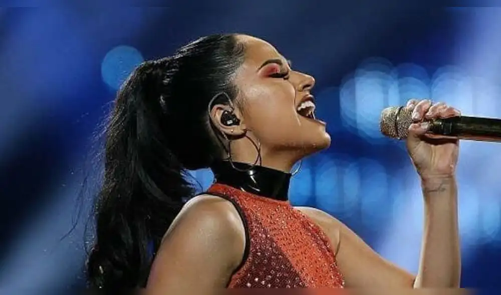 ¿Becky G se puso botox en los labios? Imagen despierta ola de críticas