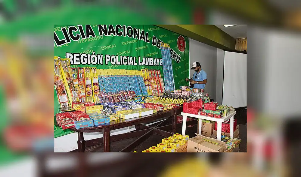 Incautan tonelada y media de artefactos pirotécnicos