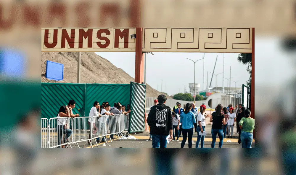 Dirigentes estudiantiles comentan las propuestas de alumnos y postulantes para replantear la prueba. Foto: Archivo GLR.