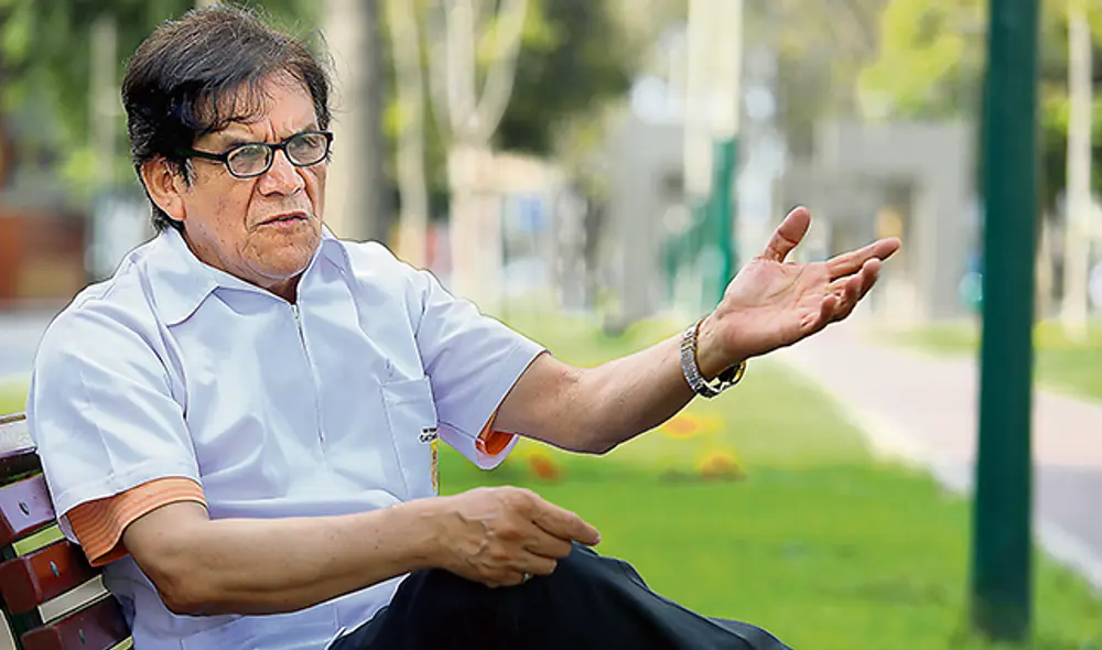 Alerta. El doctor Ciro Maguiña teme que los 15 días de cuarentena podrían no ser suficientes, y tendrían que ampliarse. Foto: Jorge Cerdán. Alerta. El doctor Ciro Maguiña teme que los 15 días de cuarentena podrían no ser suficientes, y tendrían que ampliarse. Foto: Jorge Cerdán.