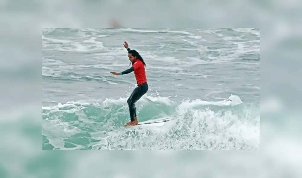 Mafer Reyes surf Mafer Reyes surf