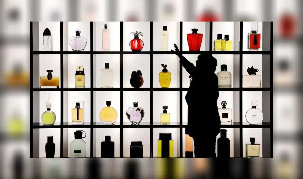 Puedes regalar perfumes en esta Navidad. Foto: EFE/referencial
