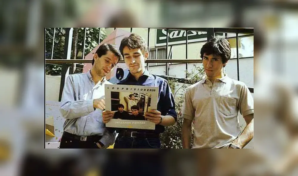 'El baile de los que sobran' de Los Prisioneros es uno de los temas más emblemáticos de las protestas en Chile. Canción formó parte del disco 'Pateando Piedras' de 1986. 'El baile de los que sobran' de Los Prisioneros es uno de los temas más emblemáticos de las protestas en Chile. Canción formó parte del disco 'Pateando Piedras' de 1986.