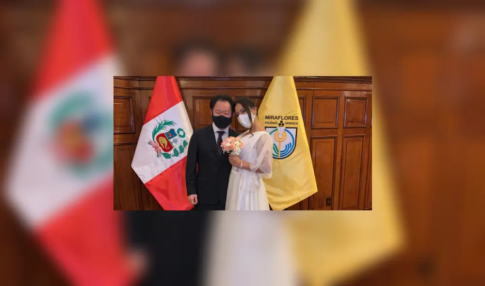 Kenji Fujimori en ceremonia privada junto a su novia. Kenji Fujimori en ceremonia privada junto a su novia.