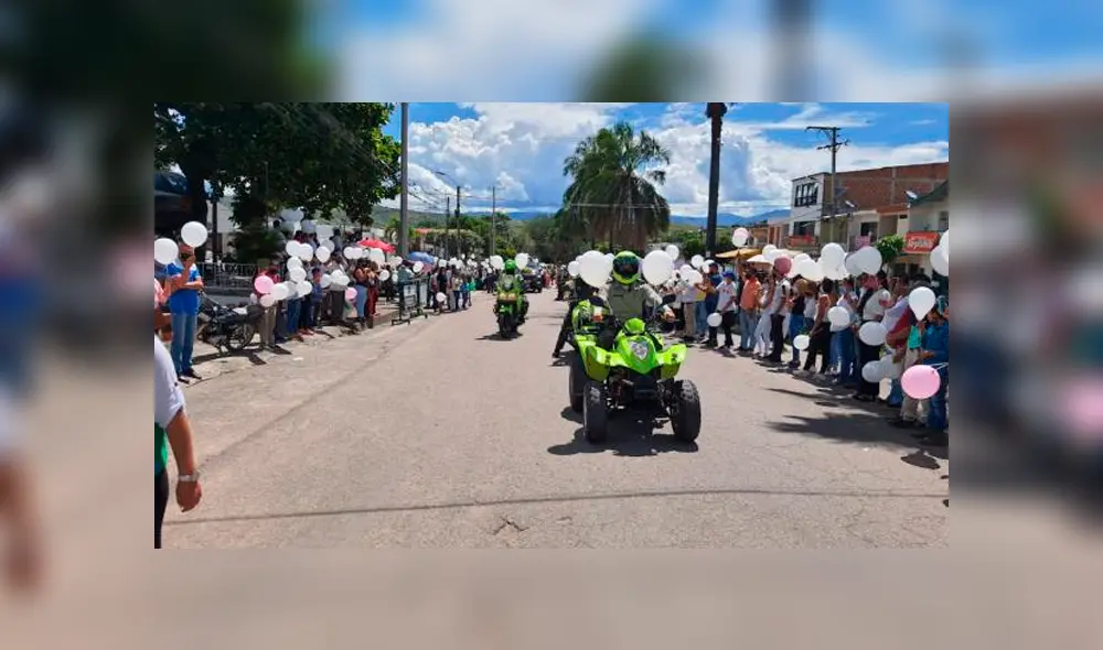 Cientos de personas salieron a las calles para dar el último adiós a Salomé, niña de cuatro años que murió tras ser violada en Colombia. Foto: El Tiempo