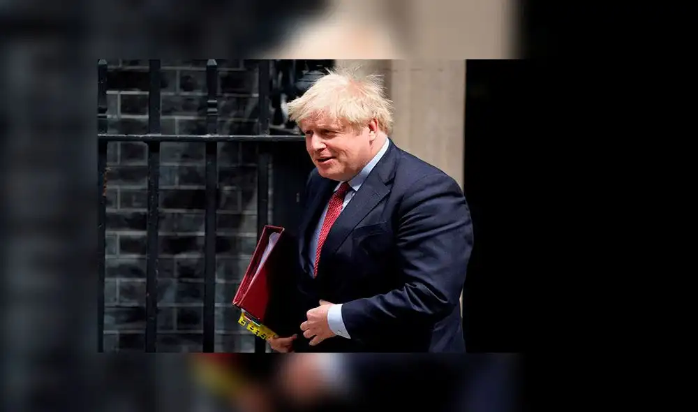 Boris Johnson dijo que el país ahora es capaz de "ver lo que está ocurriendo más cerca del tiempo real, de aislar brotes y afrontarlos en el sitio". Foto: EFE