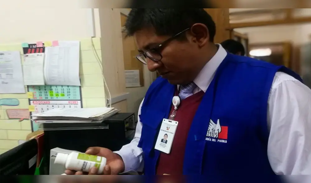 Puno: Denuncian supuesta entrega de medicamentos vencidos en hospital de Juliaca