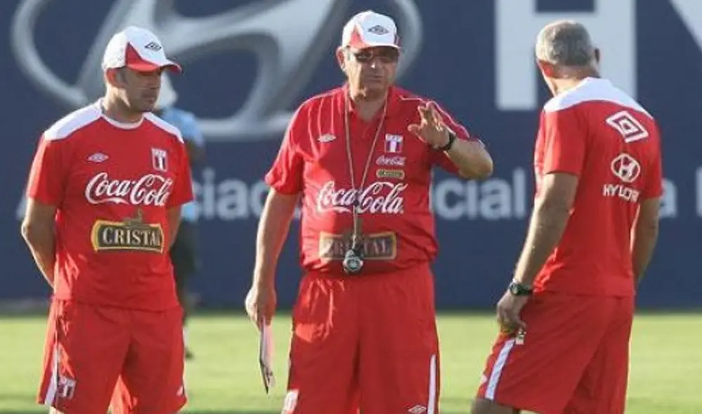 Sergio Markarián fue entrenador de la selección peruana desde  2010-2013.