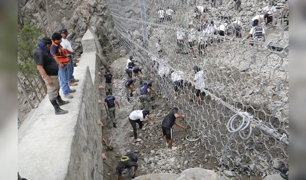 Huaicos: las mallas de acero que protegen a Chosica Huaicos: las mallas de acero que protegen a Chosica