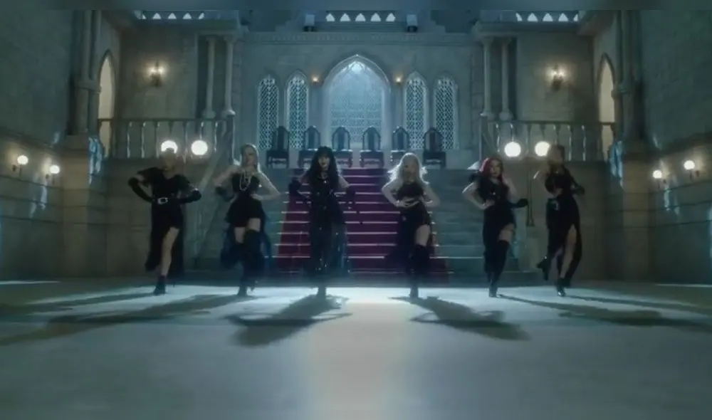 Desliza para ver más fotos de "Apple" de GFRIEND. Créditos: Source Music