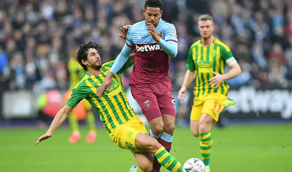 Liverpool vs. West Ham EN VIVO ONLINE EN DIRECTO vía ESPN por la fecha 18 de la Premier League 2019-20. Liverpool vs. West Ham EN VIVO ONLINE EN DIRECTO vía ESPN por la fecha 18 de la Premier League 2019-20.