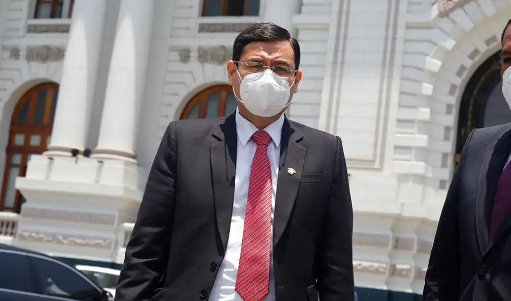 El congresista Jorge Pérez era el representante de Somos Perú en la comisión especial del TC. Foto: La República El congresista Jorge Pérez era el representante de Somos Perú en la comisión especial del TC. Foto: La República