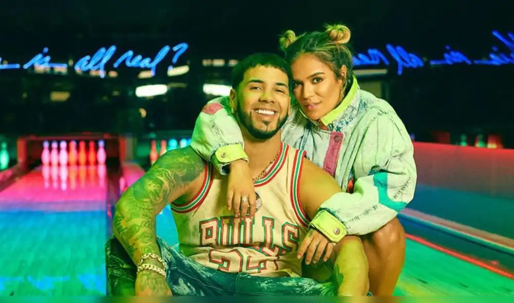Karol G envió mensaje a Ivy Queen tras enfrentamiento con Anuel AA