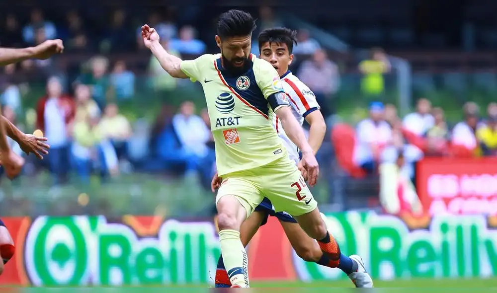 En un vibrante encuentro las Chivas y el América empataron a uno por el Clásico Nacional [RESUMEN]