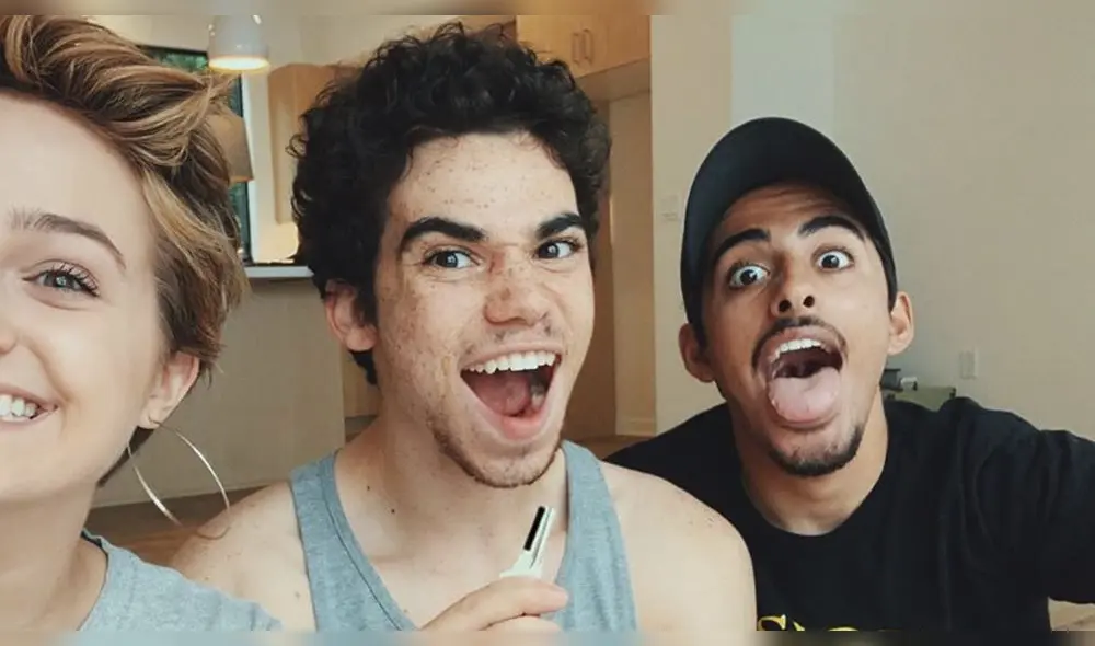 El actor de 20 años dedicó un homenaje a la fallecida estrella de 'Descendientes'. El actor de 20 años dedicó un homenaje a la fallecida estrella de 'Descendientes'.