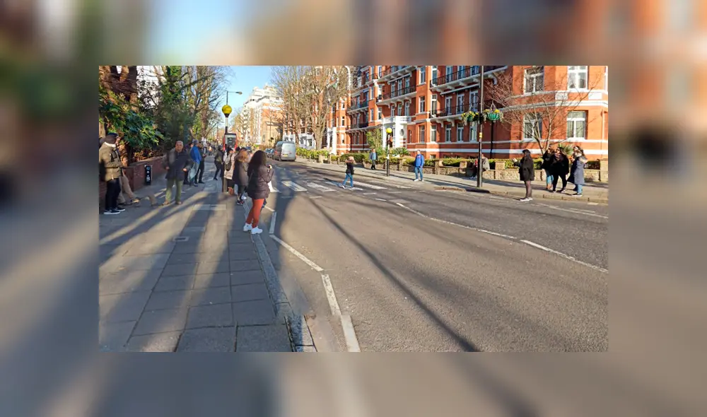 Desliza para ver cómo luce la calle en la actualidad a través de las cámaras por Google Maps.