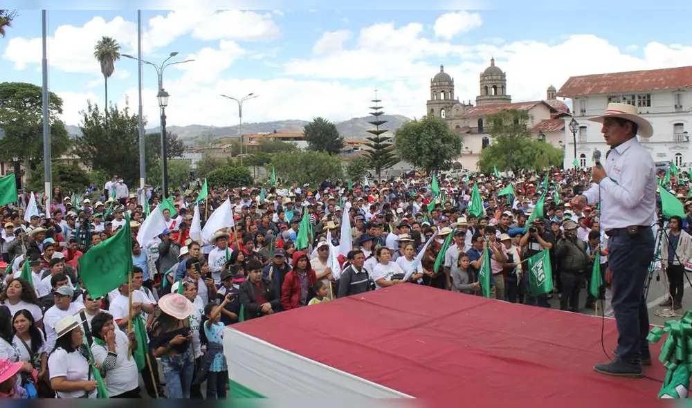 Presentan candidatos del MAS en Cajamarca