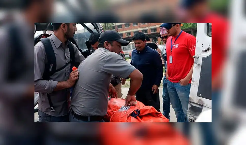 Choque entre avión y un helicóptero deja al menos 3 muertos en el Monte Everest [VIDEO]