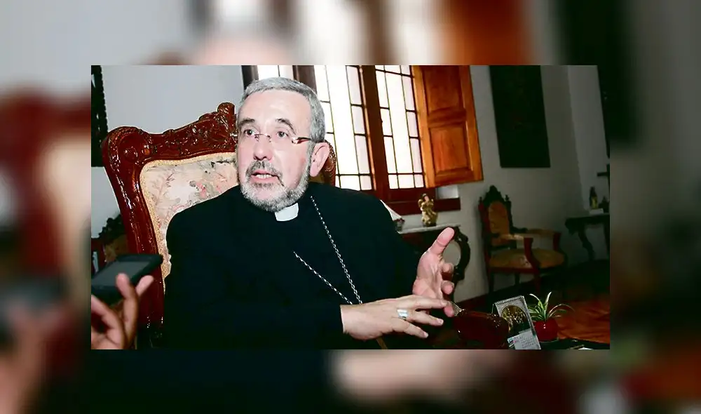 Críticas. Prelado señaló que deben pedir disculpas.