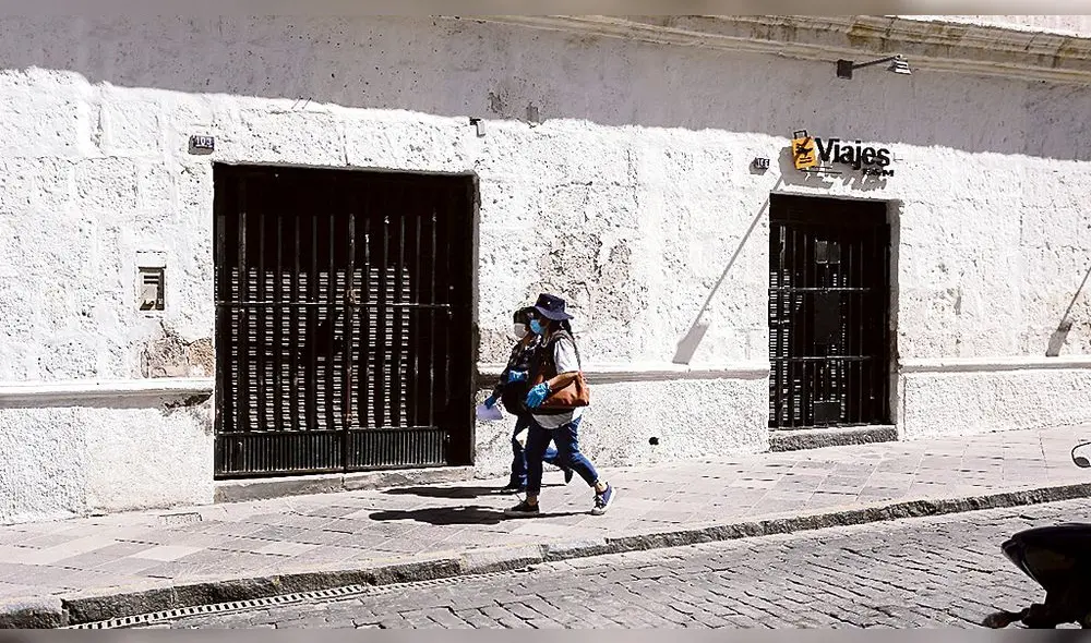 Vecinos cerraron rejas. Vecinos cerraron rejas.