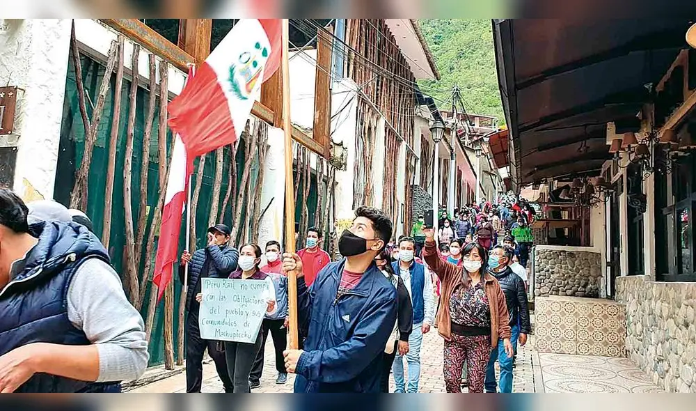1.	PARO. La población de Machupicchu se sintió engañada y decidió iniciar una medida de fuerza