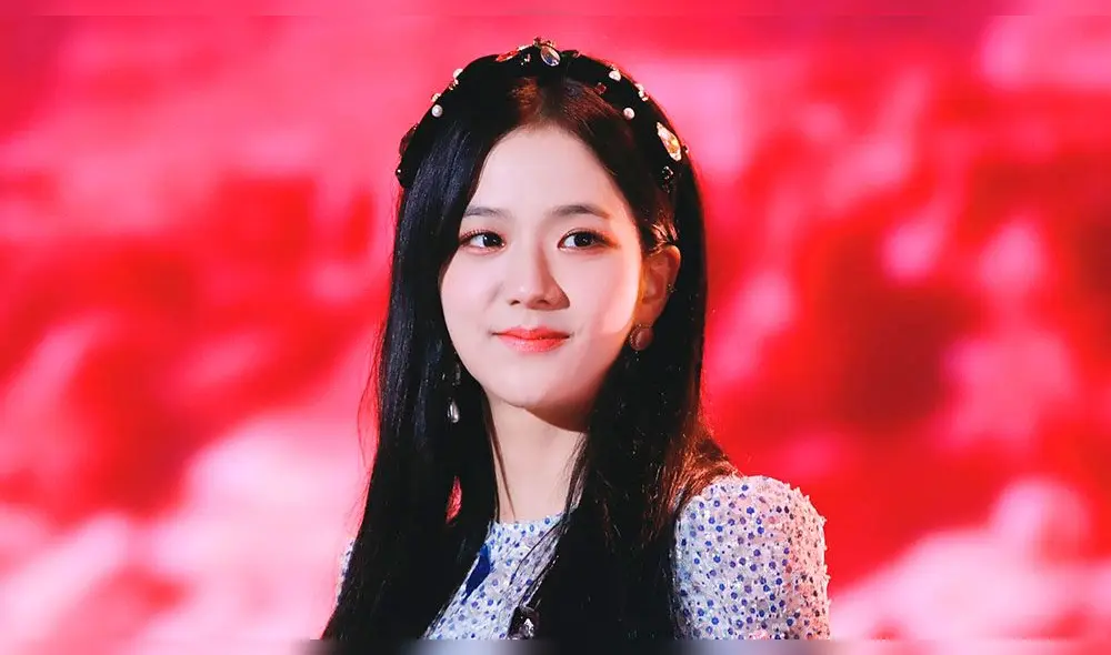 La bella artista debutó como idol en el 2016 con la representación de YG Entertainment