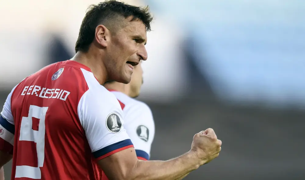 Berggesio anotó de penal para Nacional. (Créditos: AFP)