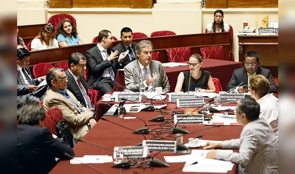 FP deja a Fujimori en prisión y ahora  quiere tumbarse a Basombrío