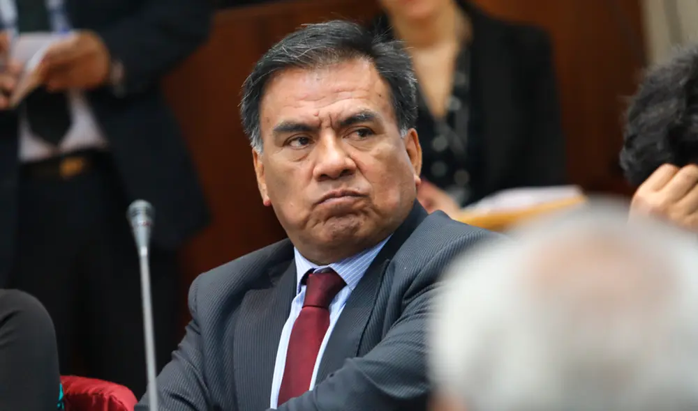 Javier Velásquez Quesquén. Excongresista vinculado al caso 'Los Temerarios del Crimen'. Javier Velásquez Quesquén. Excongresista vinculado al caso 'Los Temerarios del Crimen'.