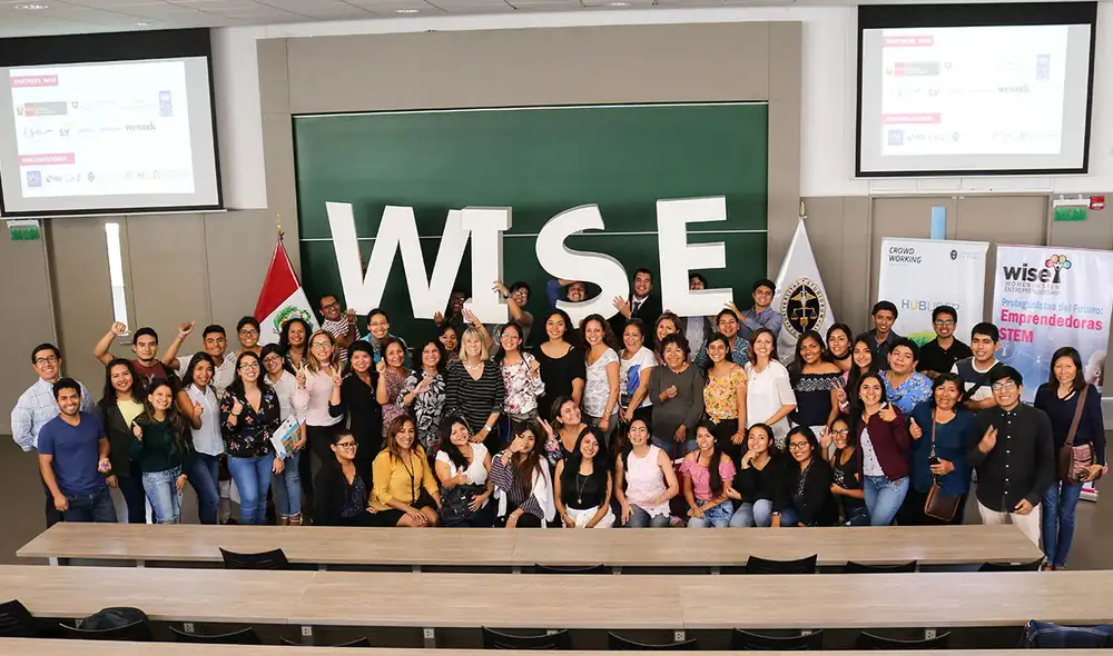 El programa internacional Women in STEM Entrepreneurship (WISE), a través del curso virtual gratuito “Emprendimiento en STEM”, brindará las herramientas necesarias a todas aquellas mujeres estudiantes y profesionales relacionadas a carreras STEM. Foto: WISE