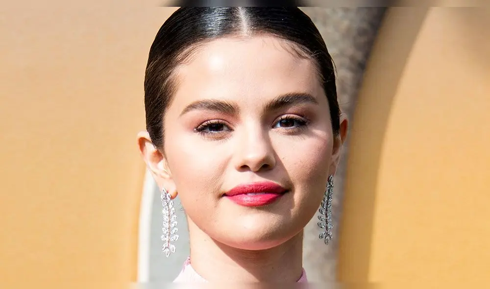 Selena Gómez también habló que fue presionada para “mostrar más piel” en el lanzamiento de su disco Revival en 2015. Foto: AFP Selena Gómez también habló que fue presionada para “mostrar más piel” en el lanzamiento de su disco Revival en 2015. Foto: AFP