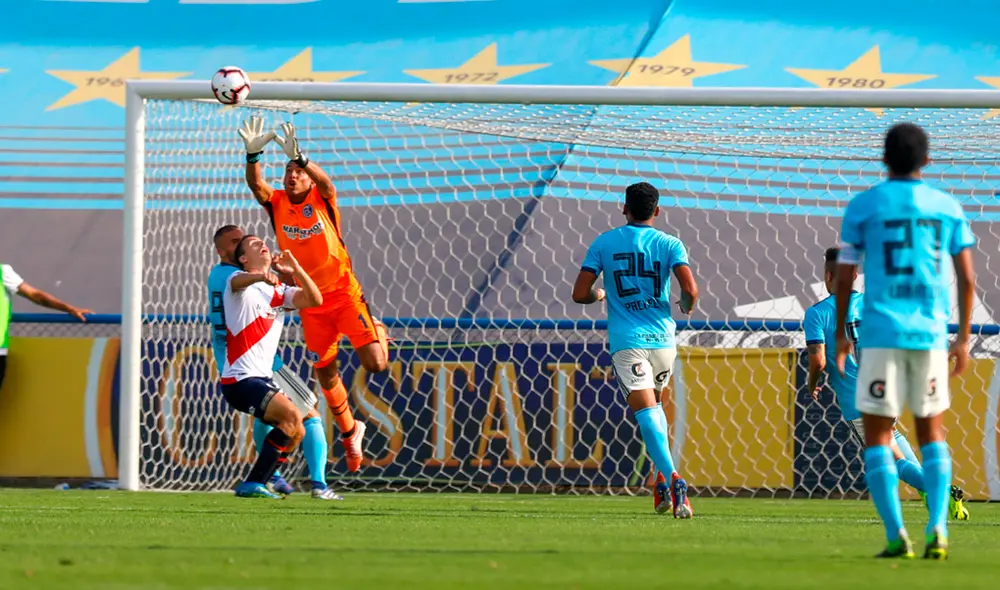 Alianza Lima anunció el fichaje de Steven Rivadeneyra para reemplazar a Pedro Gallese. | Foto: GLR