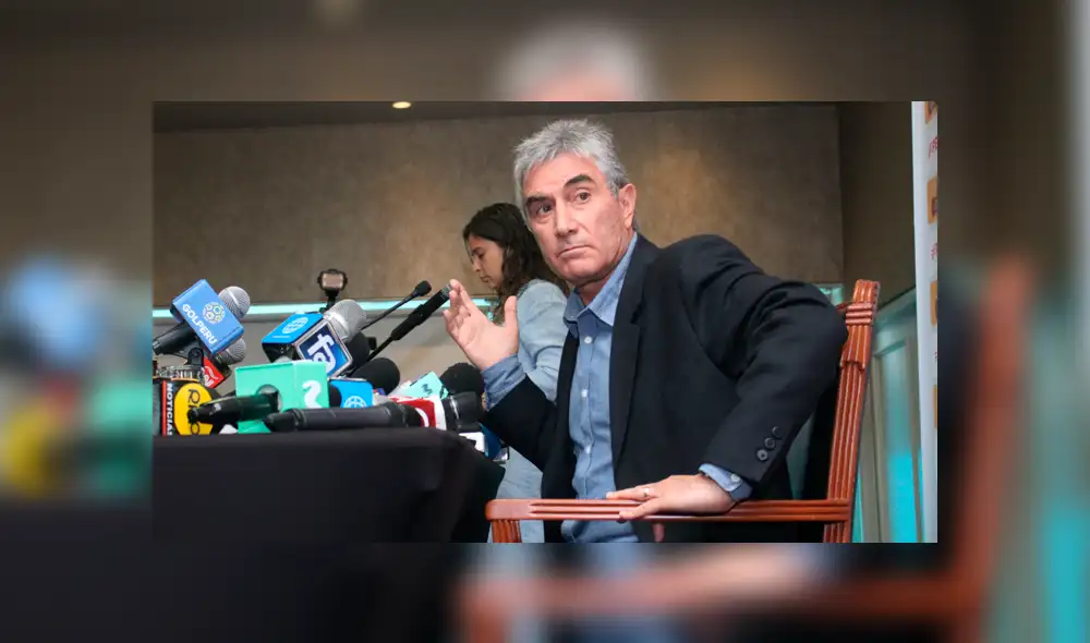 Selección peruana: Oblitas solicitó permisos a más de 20 equipos extranjeros