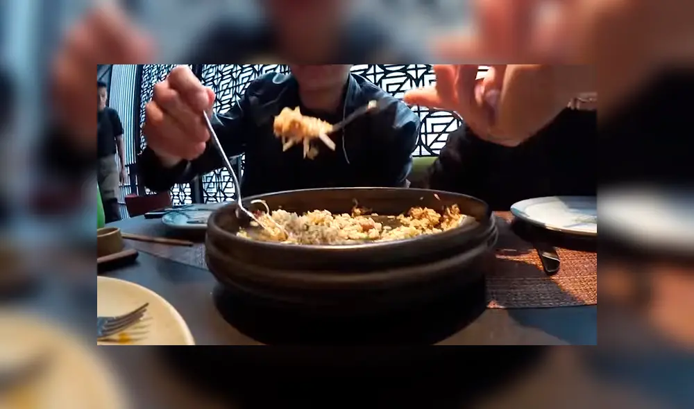 Desliza para ver cómo luce este arroz chaufa que sorprendió a todos en YouTube. Foto: Captura. Desliza para ver cómo luce este arroz chaufa que sorprendió a todos en YouTube. Foto: Captura.