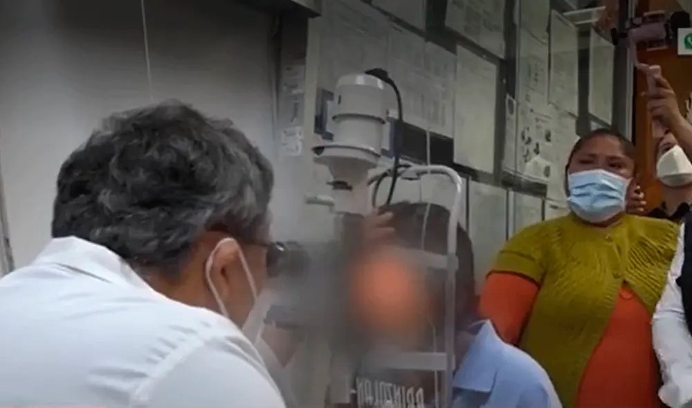 El traslado de la menor se realizó en una de las ambulancias aéreas de la compañía ATSA. Foto: captura de América TV El traslado de la menor se realizó en una de las ambulancias aéreas de la compañía ATSA. Foto: captura de América TV