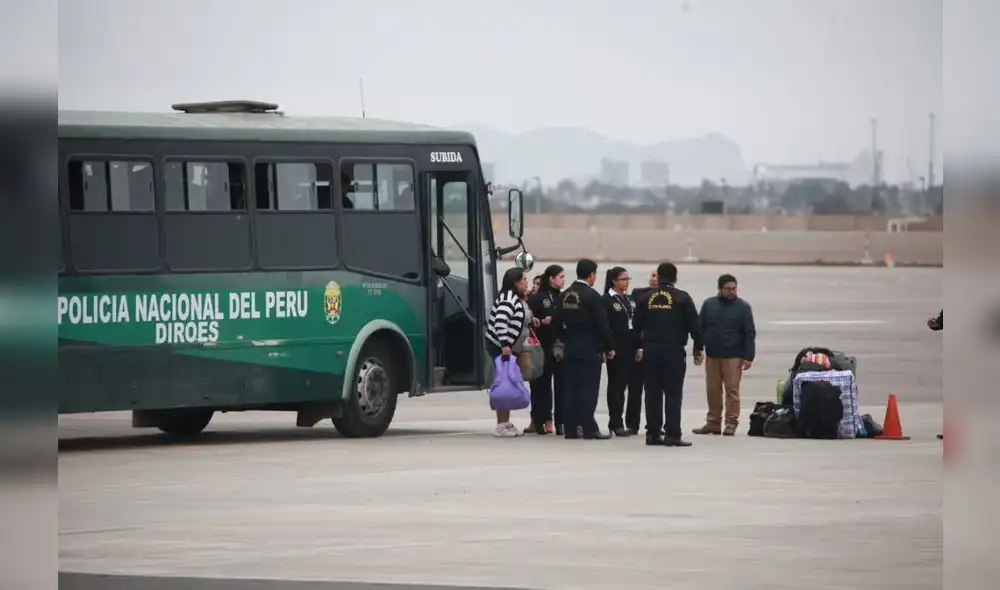 Venezolanos con antecedentes penales son expulsados del país
