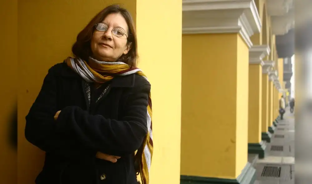 La luna violenta y sórdida de Carmen Ollé