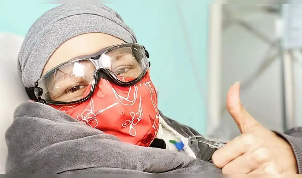 Tras ser diagnosticada con cáncer de mama, Anahí de Cárdenas se sometió a varias sesiones de quimioterapia. Hoy lunes anunció que solo le falta una.