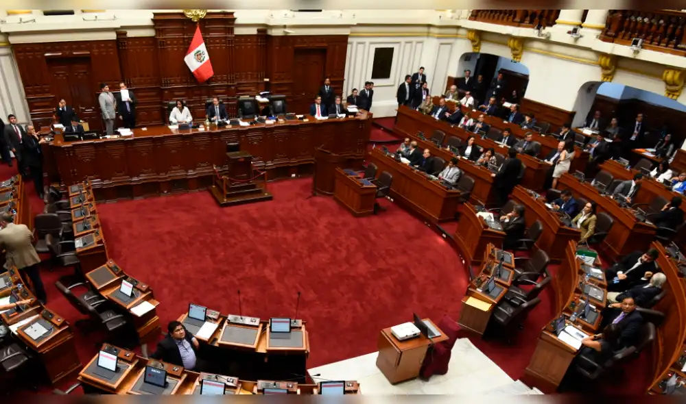 Pleno del Congreso aprueba nuevo número de integrantes por comisión Pleno del Congreso aprueba nuevo número de integrantes por comisión