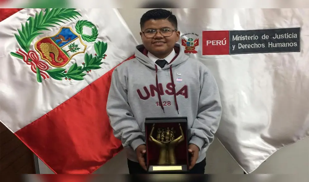 Estudiante transgénero de la UNSA recibió el Premio de Derechos Humanos.