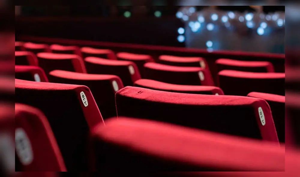 Expertos recomiendan no concurrir cines como medida de prevención