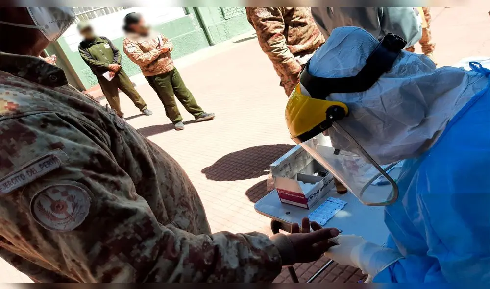 Se aplicaron pruebas rápidas a personal de la Cuarta Brigada de Montaña de Puno. Se aplicaron pruebas rápidas a personal de la Cuarta Brigada de Montaña de Puno.