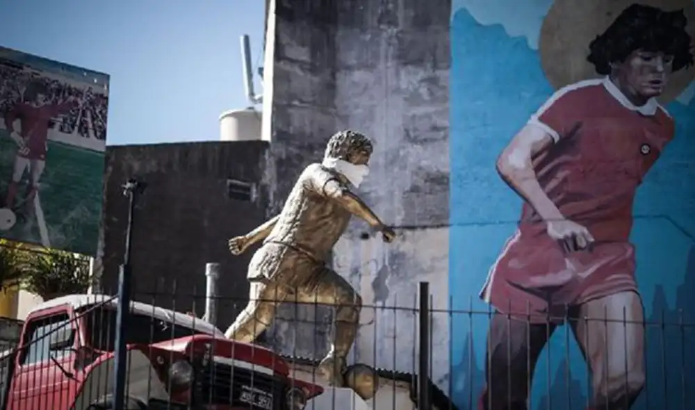 La efigie se sitúa en el barrio de La Paternal, en Buenos Aires. Foto: EFE. La efigie se sitúa en el barrio de La Paternal, en Buenos Aires. Foto: EFE.