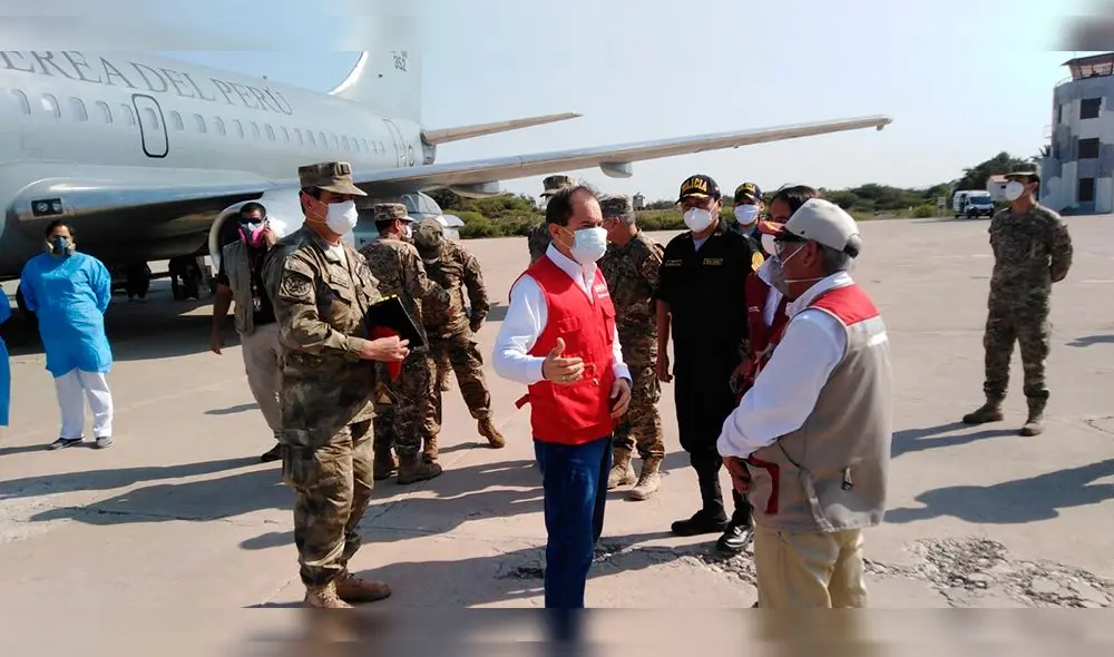 Llegada del ministro de Defensa, Walter Martes, a Lambayeque. Llegada del ministro de Defensa, Walter Martes, a Lambayeque.