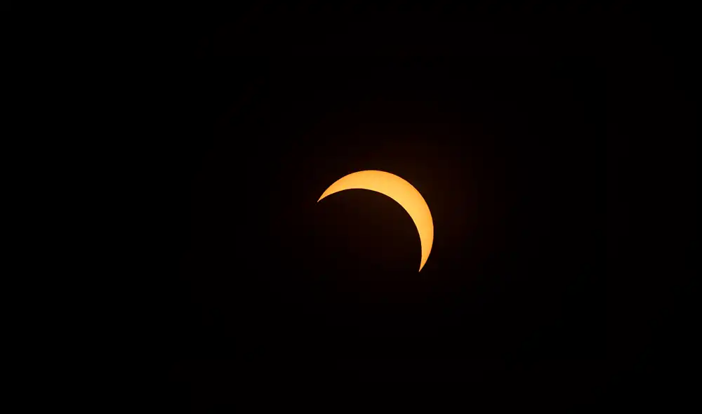 Eclipse solar fue visible en Argentina y Chile de forma total, mientras que otros países de Sudamérica lo disfrutaron de forma parcial. Foto: AFP