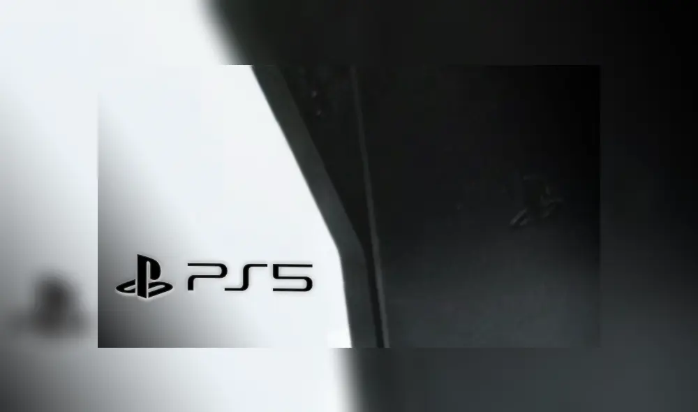 Redes sociales se alborotan por fotografía de PS5, donde aparece erguida y con un diseño muy similar a PS4 y hasta la Xbox. Redes sociales se alborotan por fotografía de PS5, donde aparece erguida y con un diseño muy similar a PS4 y hasta la Xbox.