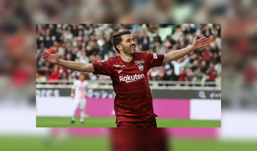 El exjugador David Villa con el “Antonín Especial”, por su compromiso social y promoción de valores positivos. El exjugador David Villa con el “Antonín Especial”, por su compromiso social y promoción de valores positivos.