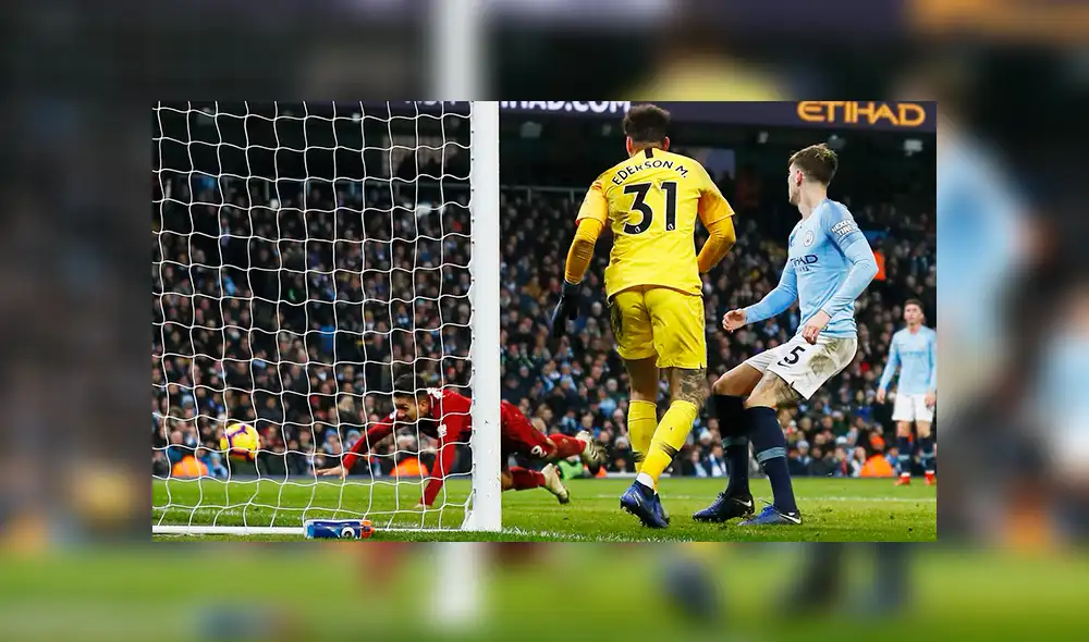 Manchester City vs Liverpool: Roberto Firmino de 'palomita' consigue el empate [VIDEO]