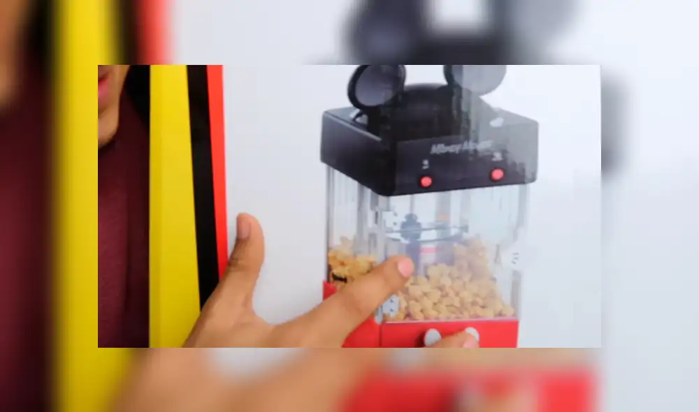 Desliza las imágenes para conocer un poco más sobre esta lujosa ‘popcorera’. Fotocapturas: Desbalanceados/YT Desliza las imágenes para conocer un poco más sobre esta lujosa ‘popcorera’. Fotocapturas: Desbalanceados/YT