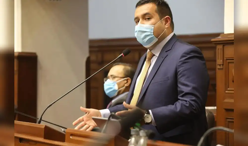 Parlamentario pide acelerar obras de reconstrucción para no dejar de lado a damnificados Parlamentario pide acelerar obras de reconstrucción para no dejar de lado a damnificados